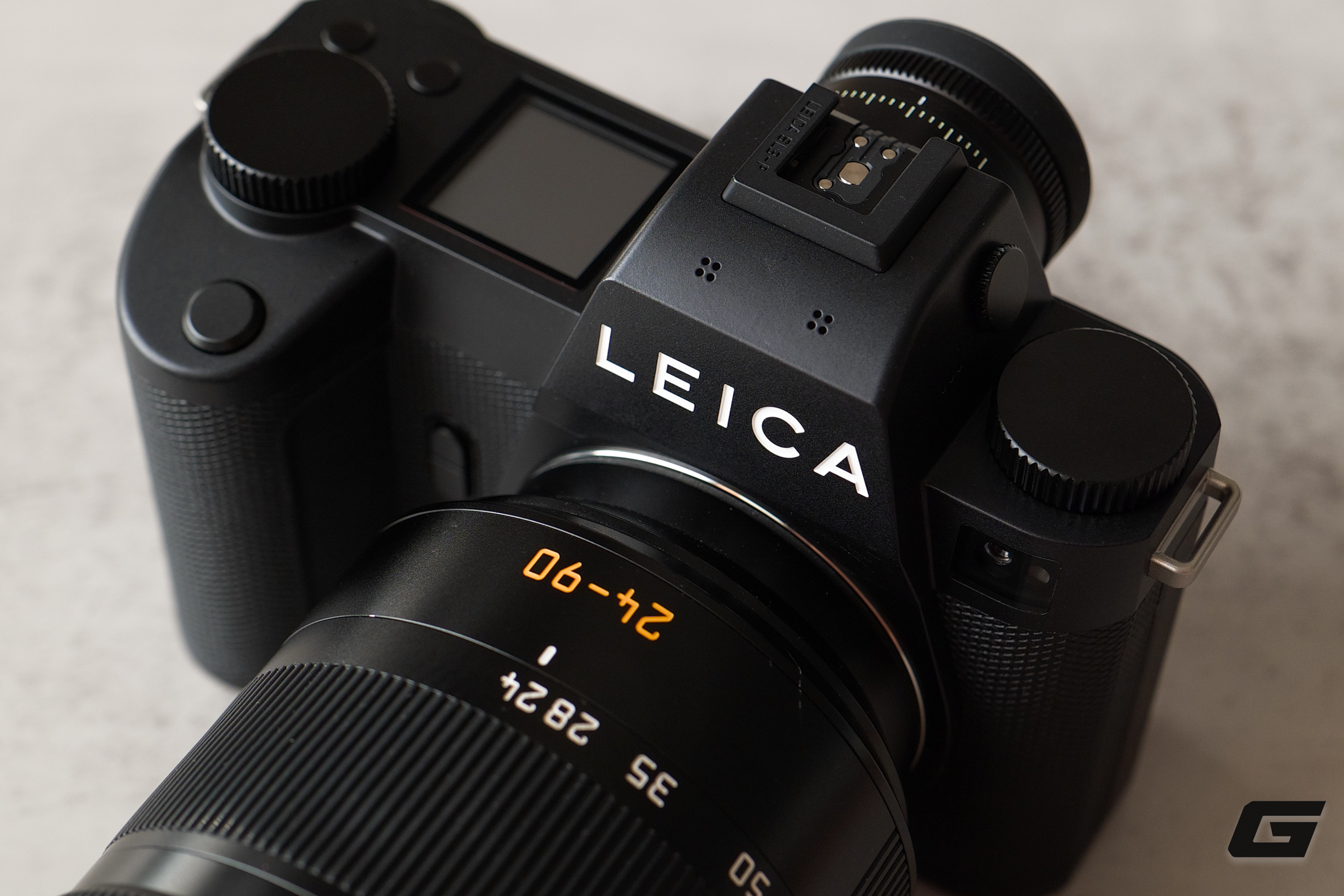 Gallery - Trên tay và trải nghiệm nhanh Leica SL3-P: Chiếc máy ảnh vừa mới ra của hãng "logo chấm đỏ" có gì đáng chú ý? - image 1