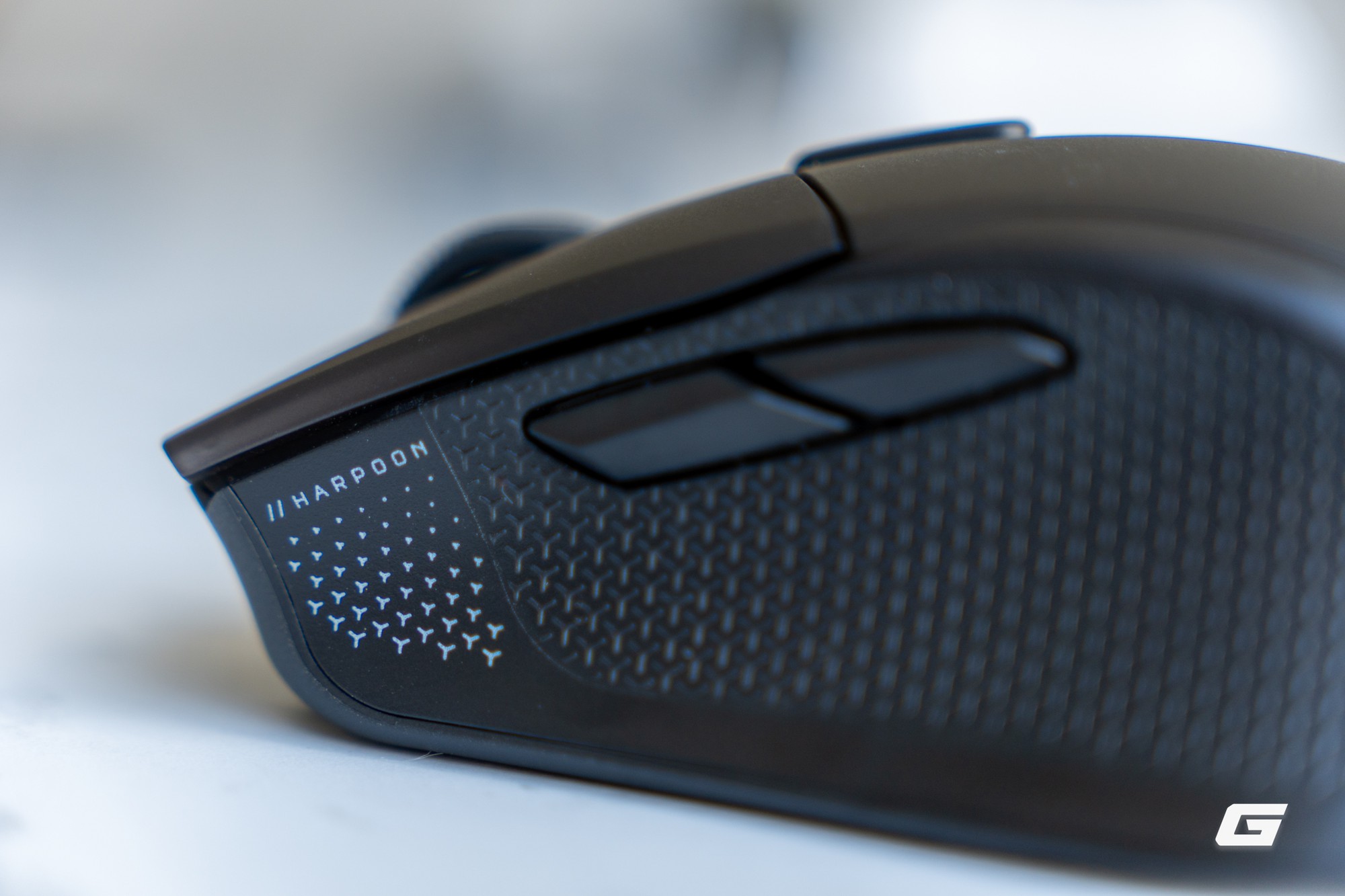 Trên tay Corsair Harpoon v2 Wireless: Rất nhẹ, ôm tay, linh hoạt trong từng cú vẩy với cảm biến 26K DPI - Ảnh 13.