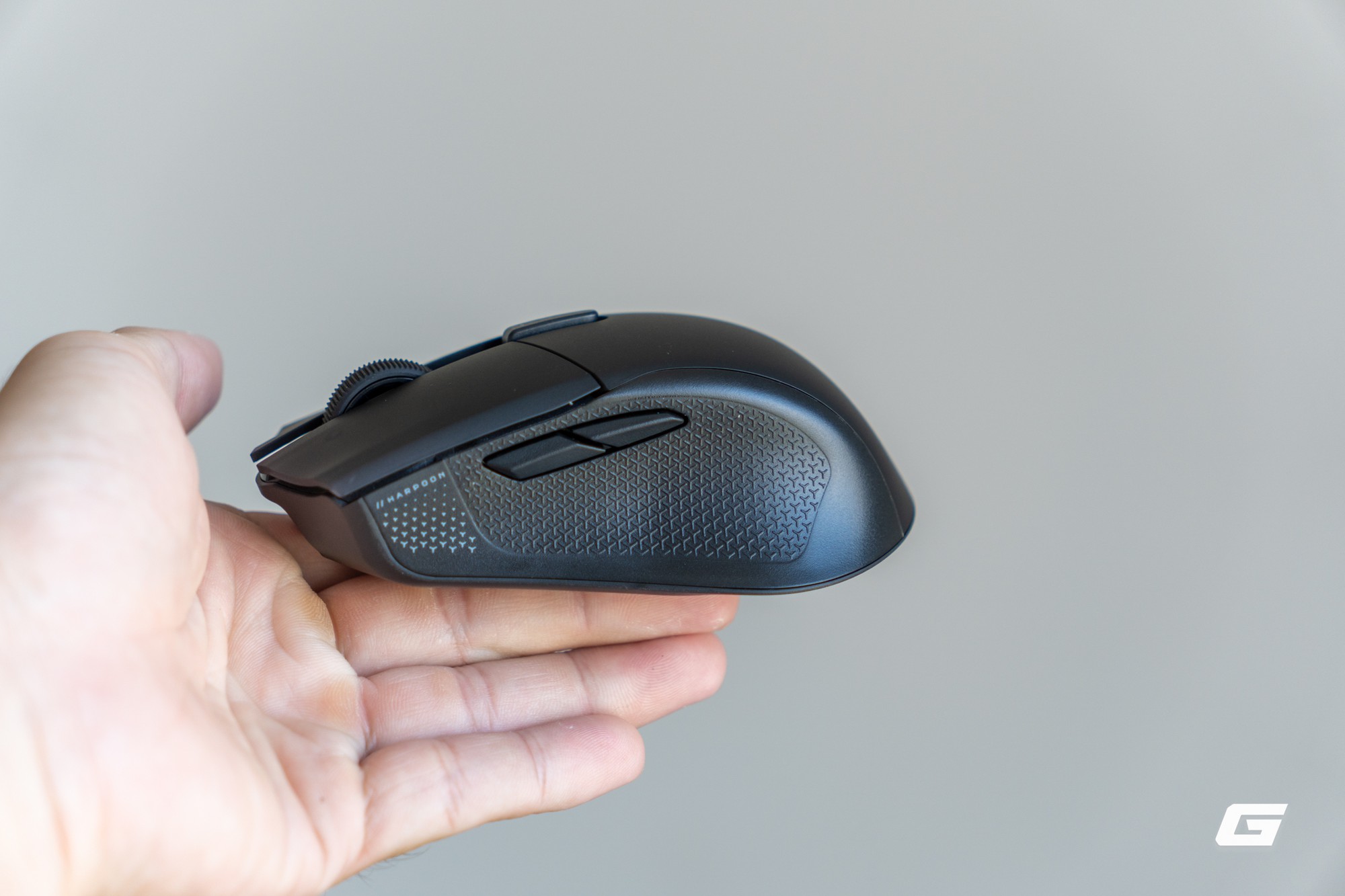 Trên tay Corsair Harpoon v2 Wireless: Rất nhẹ, ôm tay, linh hoạt trong từng cú vẩy với cảm biến 26K DPI - Ảnh 19.