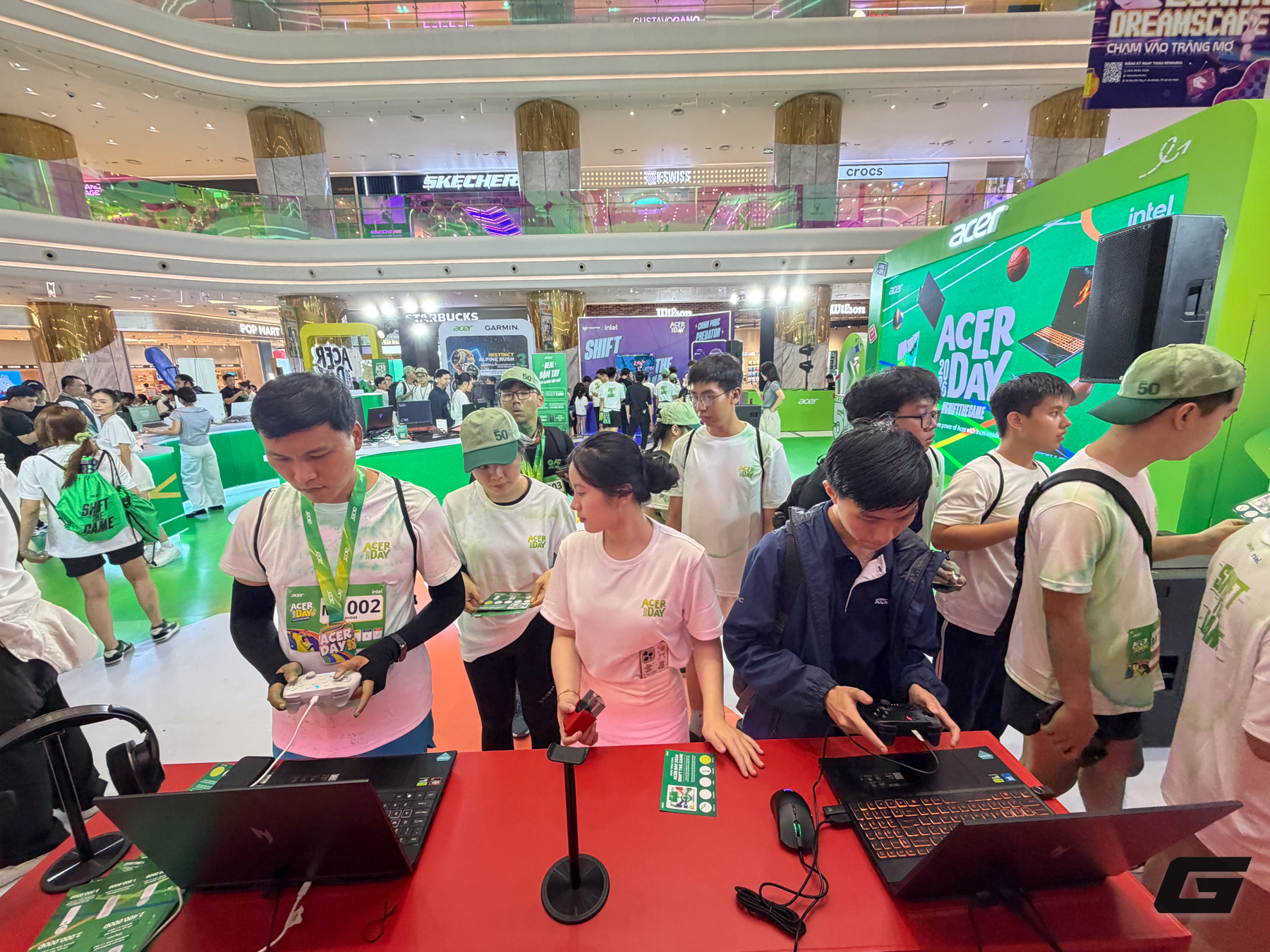 Gallery - Acer kỷ niệm 50 năm bằng ngày hội chạy bộ và trải nghiệm loạt đồ công nghệ tại Thành phố Hồ Chí Minh - image 9