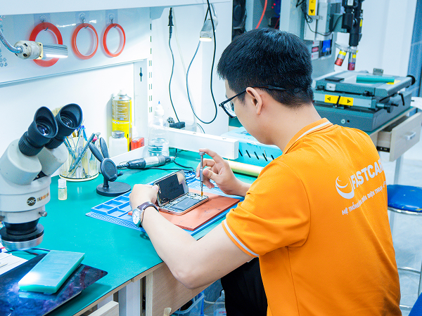 FASTCARE: iPhone dùng lâu nhanh hết pin, đừng chỉ nhìn vào con số Battery Health - Ảnh 4. FASTCARE: iPhone dùng lâu nhanh hết pin, đừng chỉ nhìn vào con số Battery Health - Ảnh 4.
