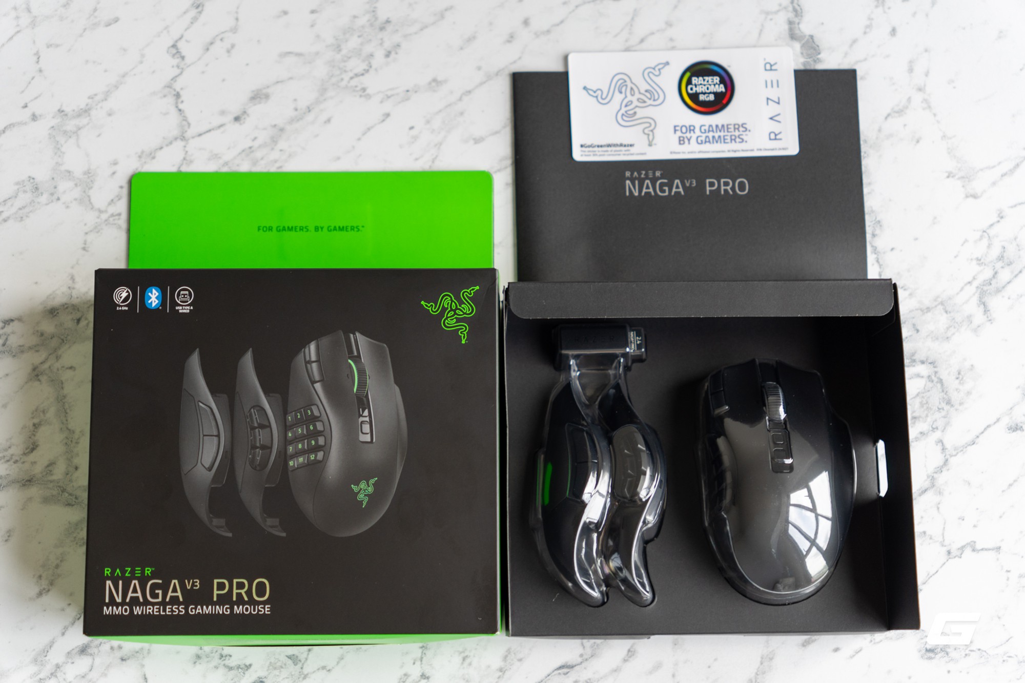 Tr&ecirc;n tay Razer Naga V3 Pro: &ldquo;Rắn ba đầu&rdquo; đ&uacute;ng nghĩa, biến h&igrave;nh để c&acirc;n mọi thể loại game - Ảnh 4.