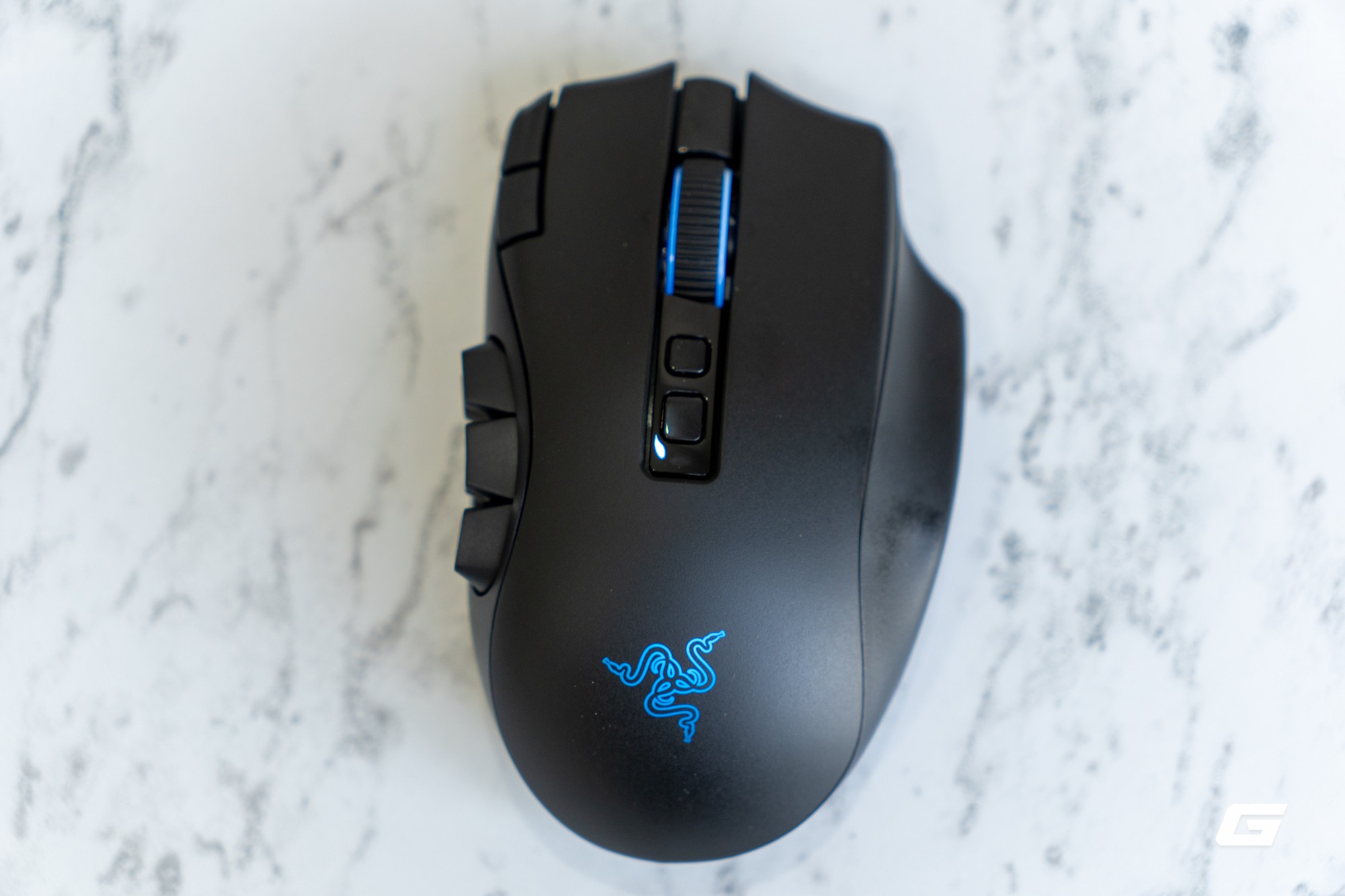 Tr&ecirc;n tay Razer Naga V3 Pro: &ldquo;Rắn ba đầu&rdquo; đ&uacute;ng nghĩa, biến h&igrave;nh để c&acirc;n mọi thể loại game - Ảnh 10.