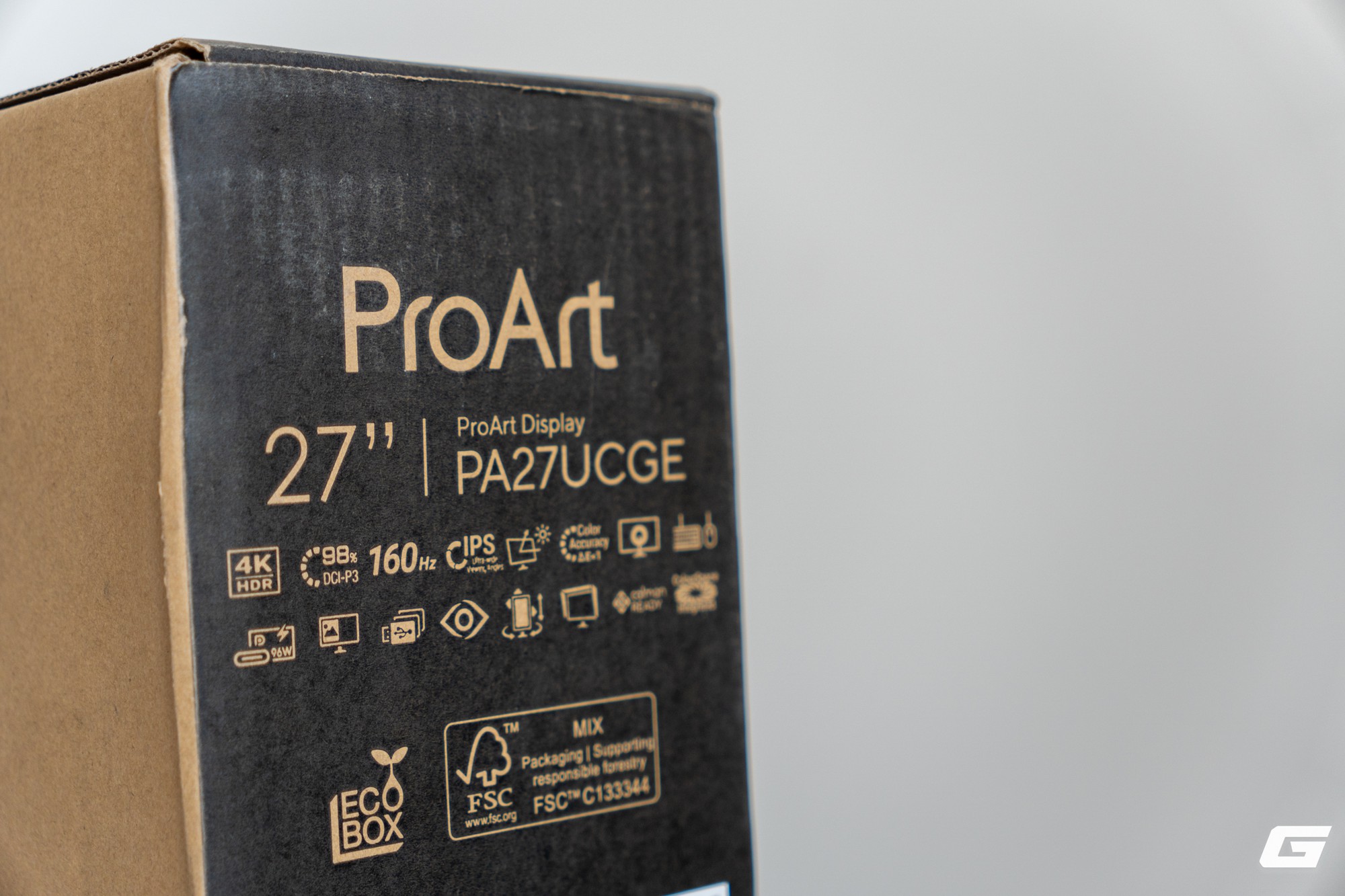 Trải nghiệm ASUS ProArt PA27UCGE: 4K sắc n&eacute;t, 160Hz mượt m&agrave; v&agrave; hai trang bị &ldquo;ch&acirc;n &aacute;i&rdquo; cho giới s&aacute;ng tạo - Ảnh 1.