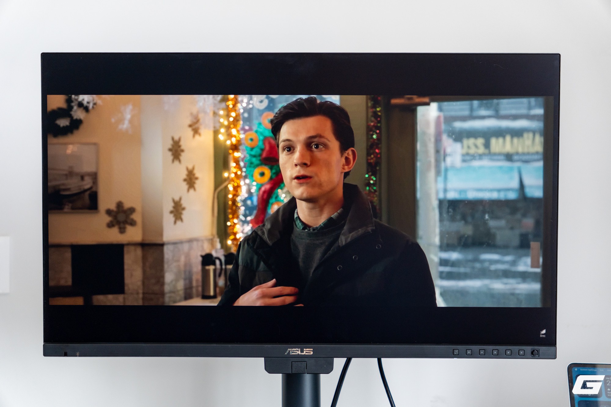  4K sắc nét, 160Hz mượt mà và hai trang bị “chân ái” cho giới sáng tạo - Ảnh 37.