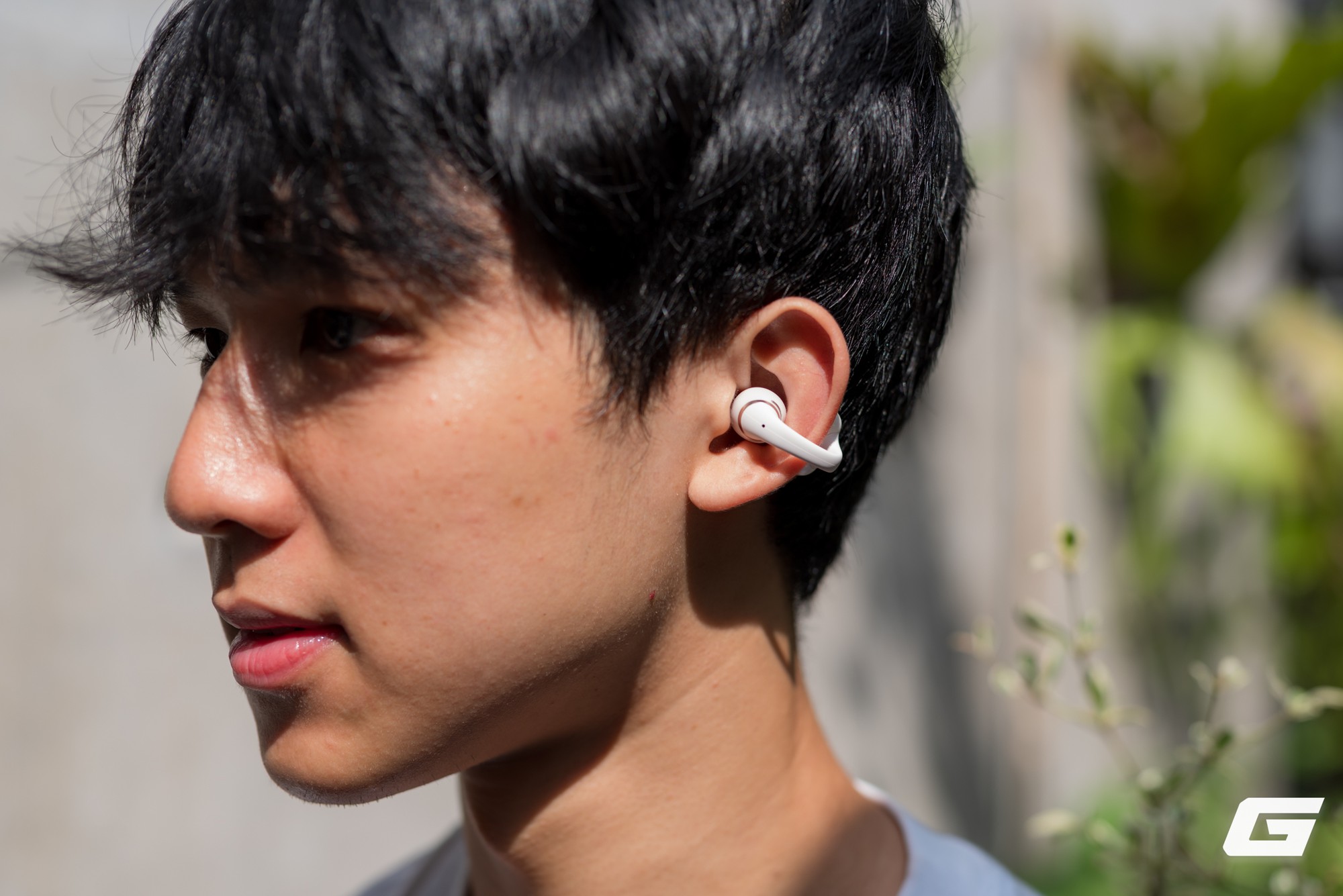 Trải nghiệm nhanh Shokz OpenDots 2: Khi hãng phụ kiện chuyên cho dân thể thao “chuyển mình” sang lifestyle - Ảnh 1.