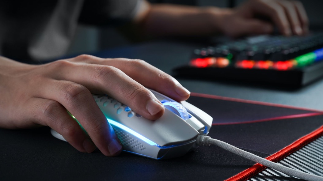 Bất ngờ thứ dùng để làm đẹp PC lại có thể khiến Windows 11 văng game, tự khởi động lại - Ảnh 1.