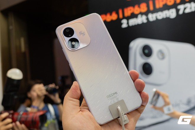 REDMI Note 17 Series ch&iacute;nh thức ra mắt: Pin "Pro Max" 10.000 mAh như cục sạc dự ph&ograve;ng, độ bền cũng được đẩy l&ecirc;n tối đa- Ảnh 15.