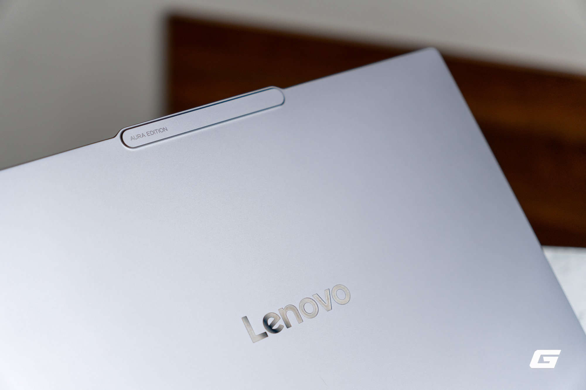Đ&aacute;nh gi&aacute; Lenovo Yoga Pro 7i 2026: Aura Edition kh&ocirc;ng chỉ l&agrave; t&ecirc;n gọi - &ldquo;c&aacute;i bắt tay&rdquo; giữa Intel v&agrave; Lenovo sau ba năm đ&atilde; ra sao? - Ảnh 26.