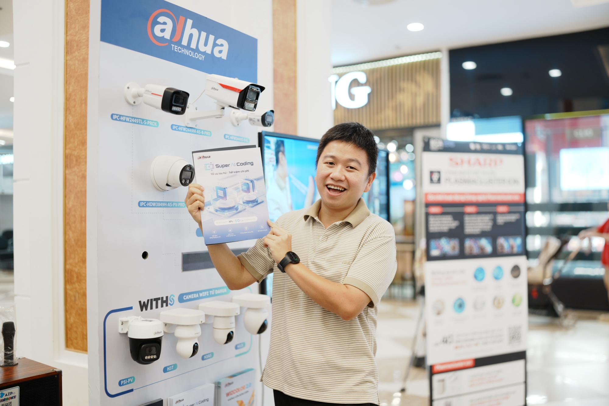 Gallery - Sôi động Better Lab ngày đầu: Người dùng trực tiếp trải nghiệm Sharp, Dahua, MUTOSI cùng các KOL công nghệ - image 17