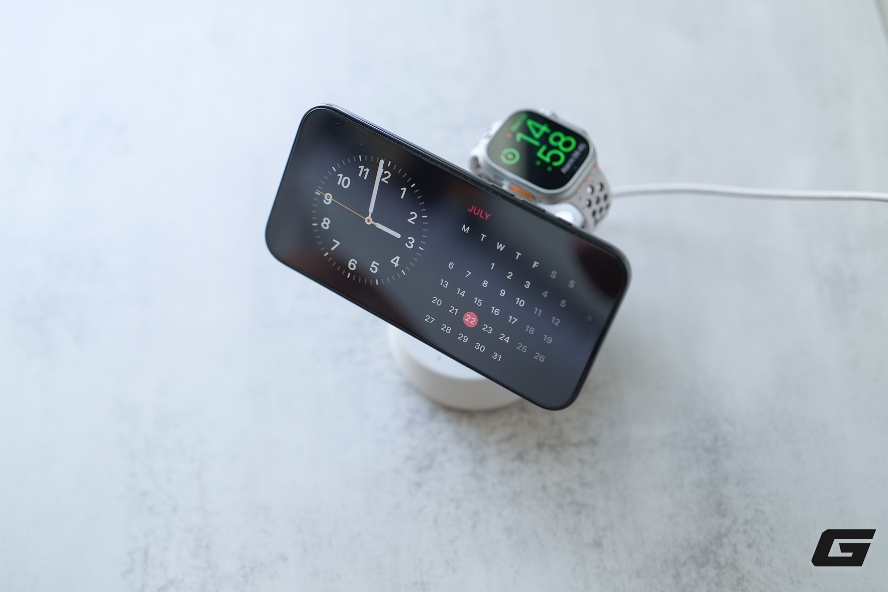 Tr&ecirc;n tay bộ đ&ocirc;i Belkin UltraCharge &ldquo;c&acirc;n&rdquo; cả bộ ba nh&agrave; T&aacute;o: c&aacute;i th&igrave; gập gọn cho du lịch, c&aacute;i lại c&oacute; tản nhiệt m&aacute;t rượi c&agrave;y phim v&ocirc; tư - Ảnh 19.