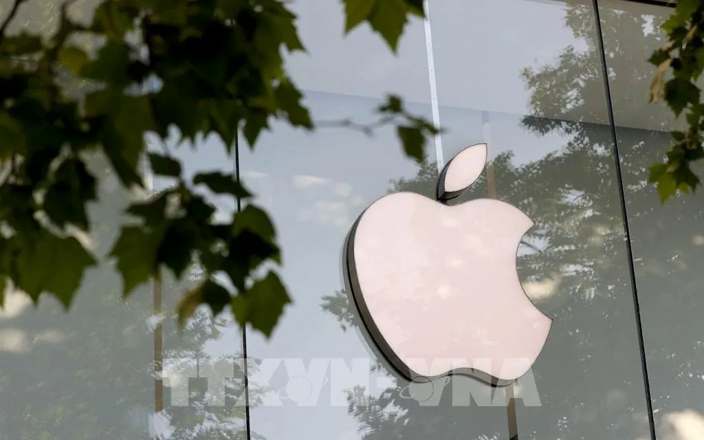 Apple c&oacute; thể xuất xưởng 10 triệu iPhone gập trong năm đầu ti&ecirc;n - Ảnh 1.