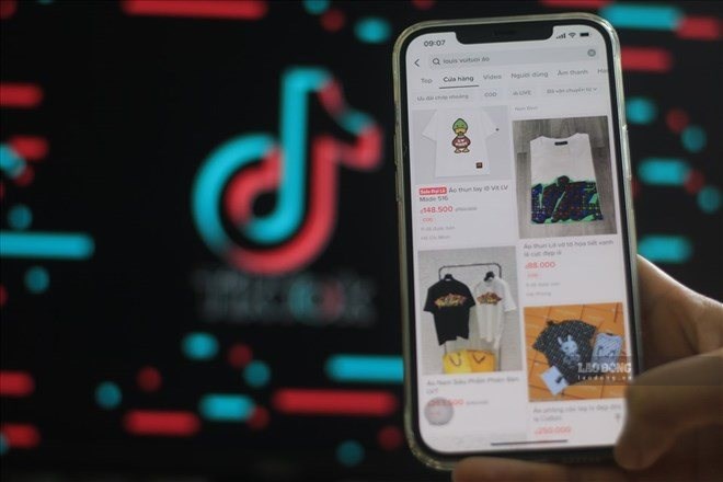 Hé lộ pháp nhân bí ẩn, sẽ đối đàu trực tiếp 'sân sau' của Shopee - Ảnh 1.