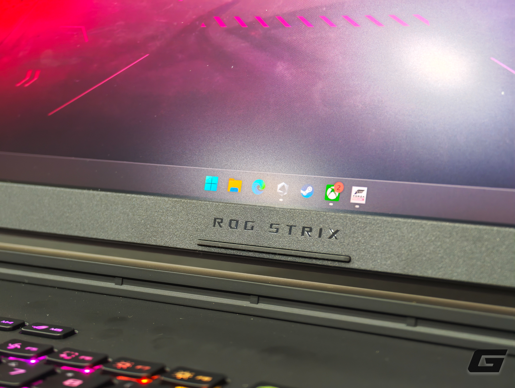 Gallery - Laptop gaming mạnh nhất lịch sử ROG chính thức bán tại Việt Nam: Đem SH350i ra đổi vẫn phải bù thêm tiền mới rước về được - image 10