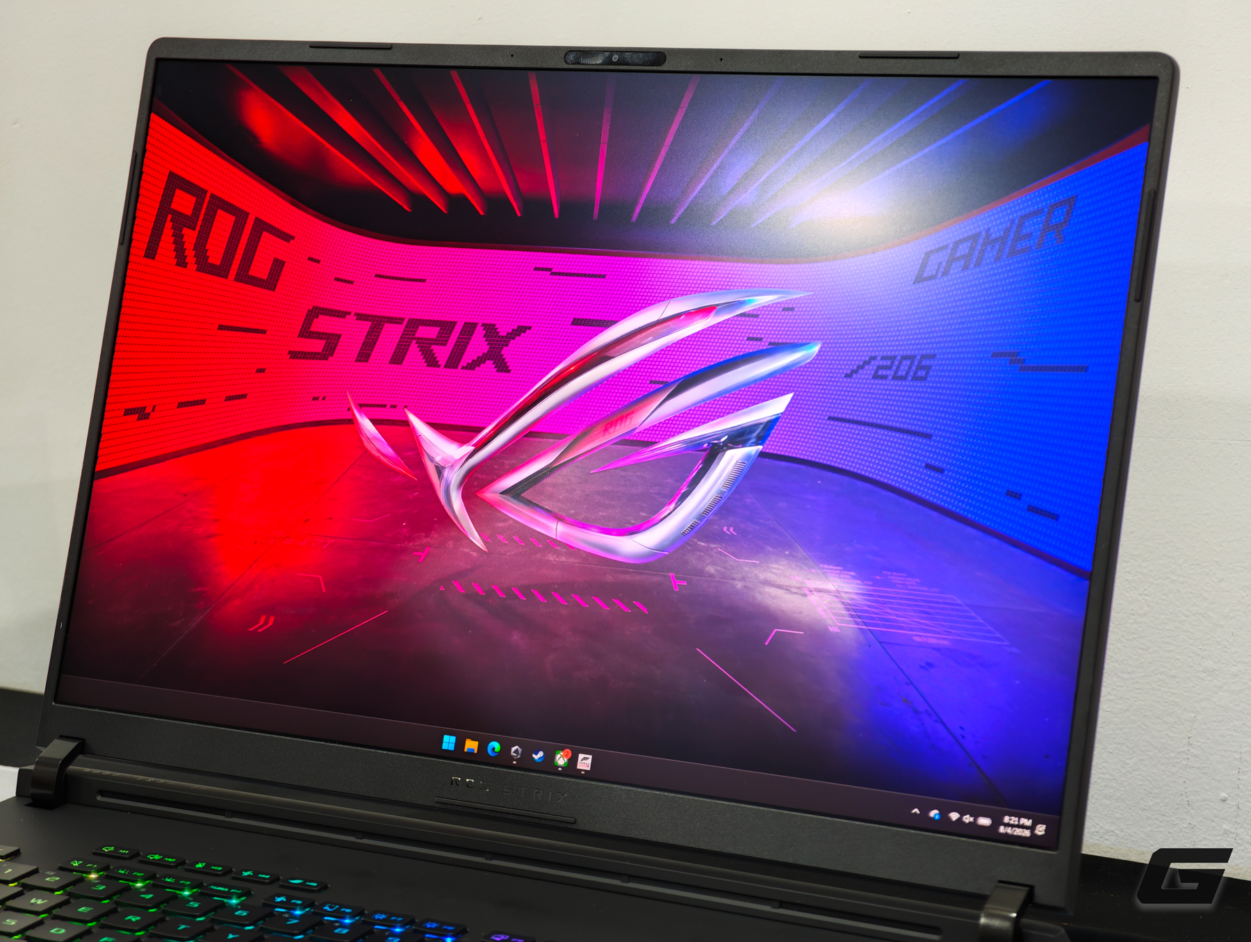 Gallery - Laptop gaming mạnh nhất lịch sử ROG chính thức bán tại Việt Nam: Đem SH350i ra đổi vẫn phải bù thêm tiền mới rước về được - image 12