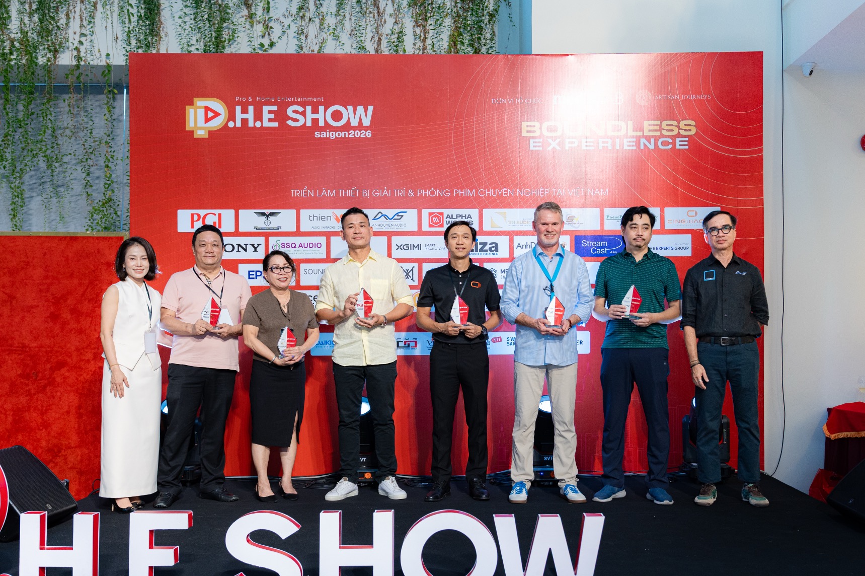 P.H.E Show 2026: Ba tầng trải nghiệm thiết bị nghe nh&igrave;n v&agrave; giải tr&iacute; tại gia - Ảnh 2.
