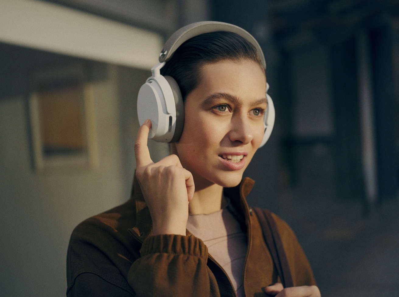 Sennheiser MOMENTUM 5 Wireless ra mắt tại Việt Nam, gi&aacute; 12,49 triệu đồng- Ảnh 2.