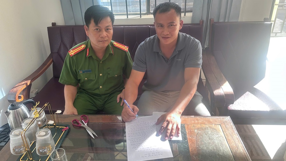Nguyễn Anh Quân sinh năm 1993 chuyển khoản 62.000.000 đồng vào tài khoản không xác định: Công an nhận tin lập tức kiểm tra giao dịch - Ảnh 1.