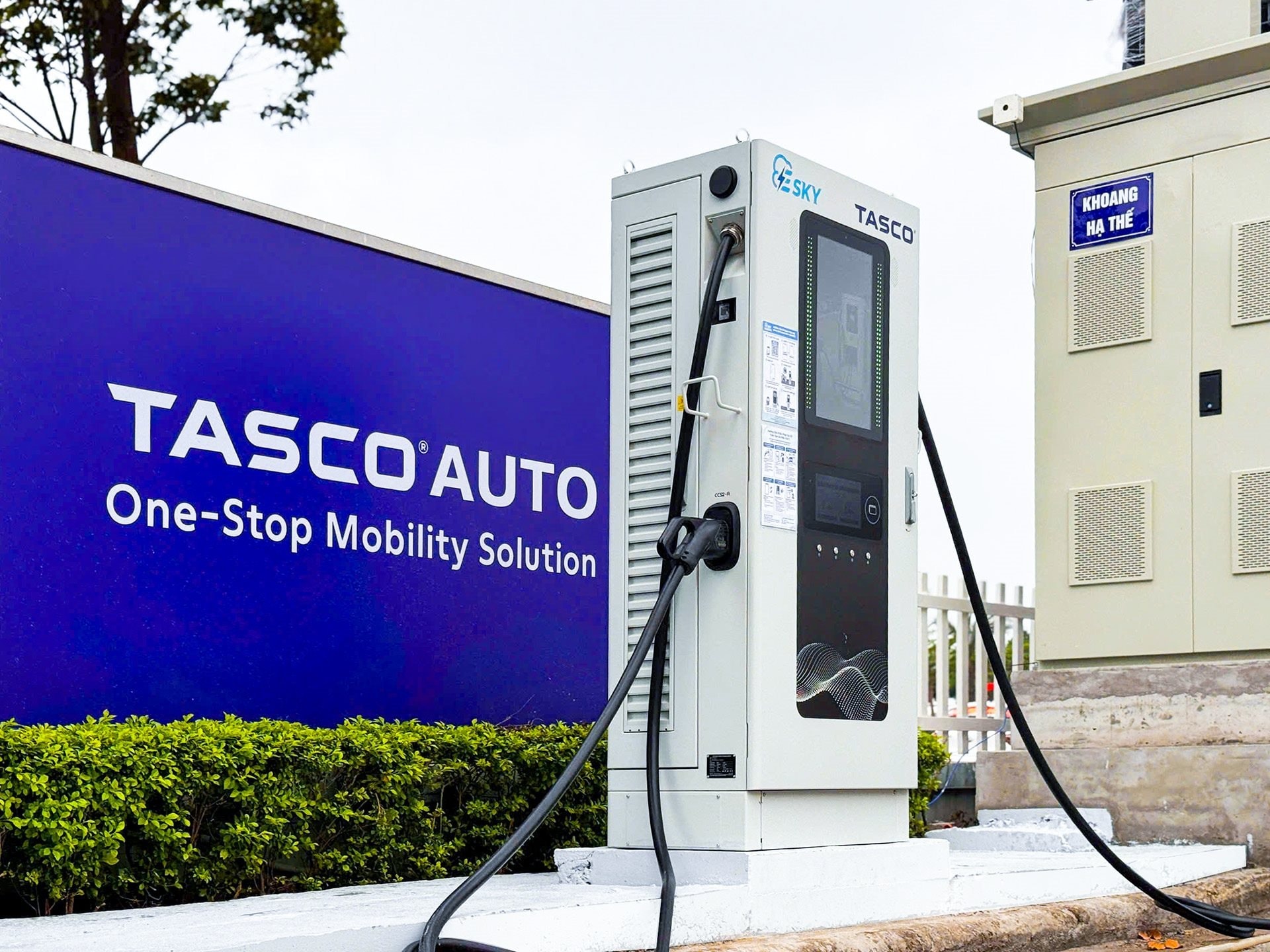 Tesla đăng ký công ty tại Việt Nam: Nếu bán xe chính hãng, sẽ bán cho ai? - Ảnh 5.