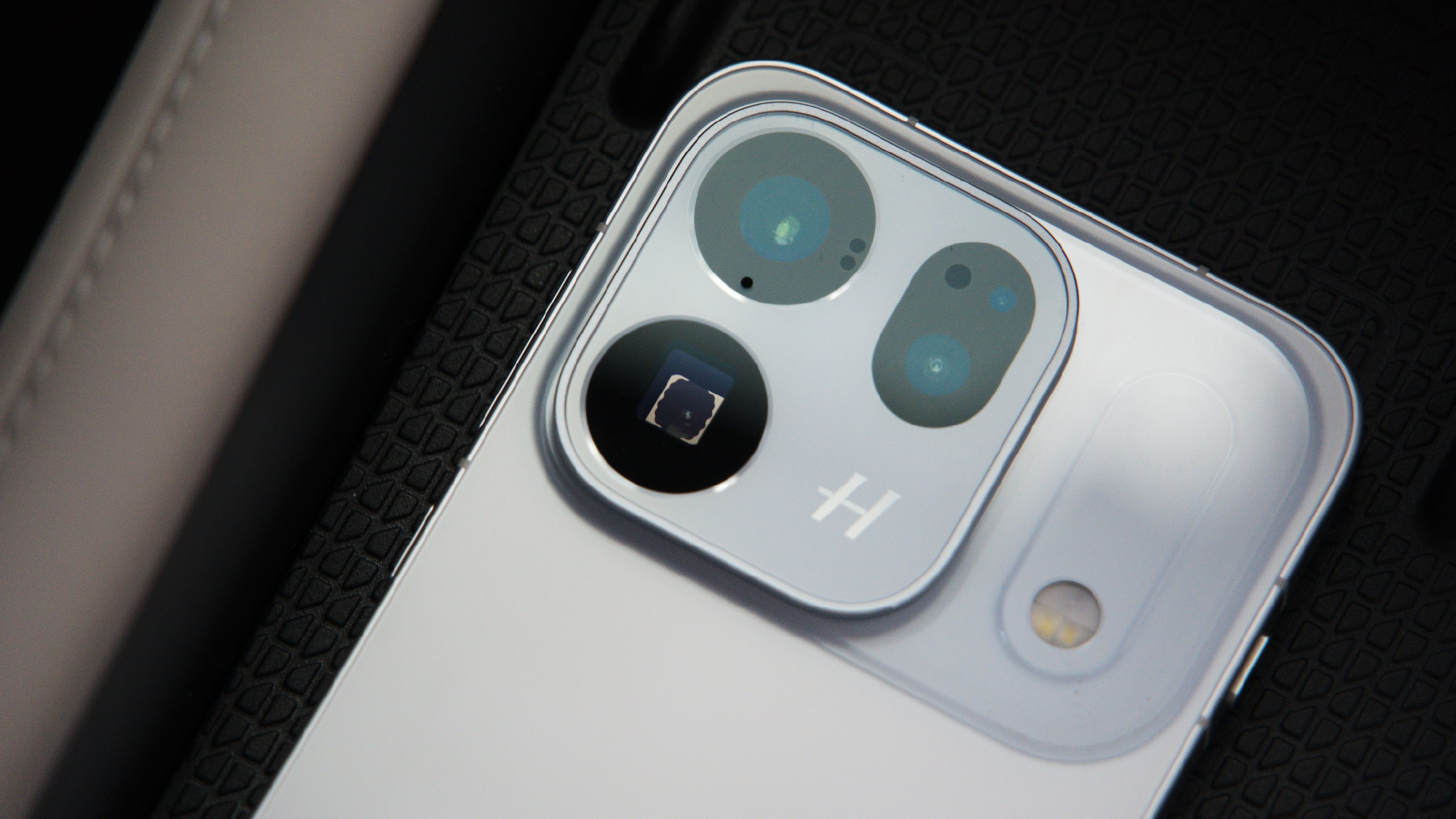 Oppo Ra Mắt Bộ Ba Find X10, Bản Cao Nhất Có 3 Camera Cùng 200 Mp - Ảnh 7.