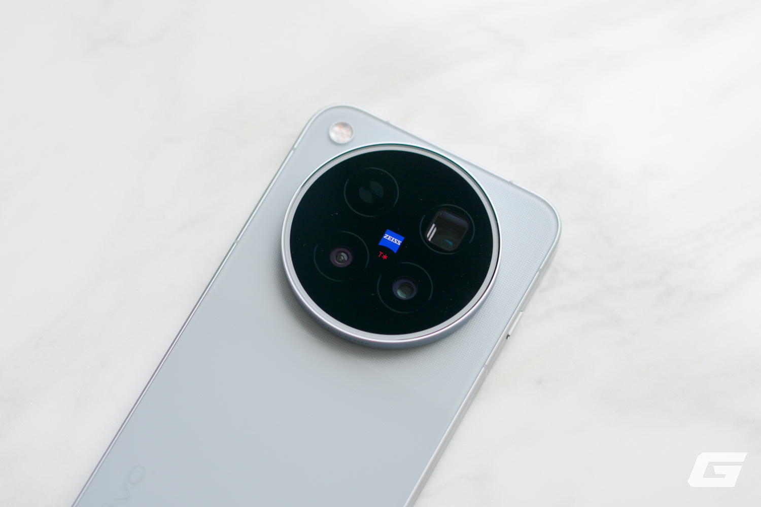 Trên Tay Vivo X300 Pro Max: Thiết Kế Nổi Bật Hơn, Camera Nâng Cấp Thấy Rõ, Cấu Hình Mạnh, Chưa Có Giá Ở Việt Nam - Ảnh 2.