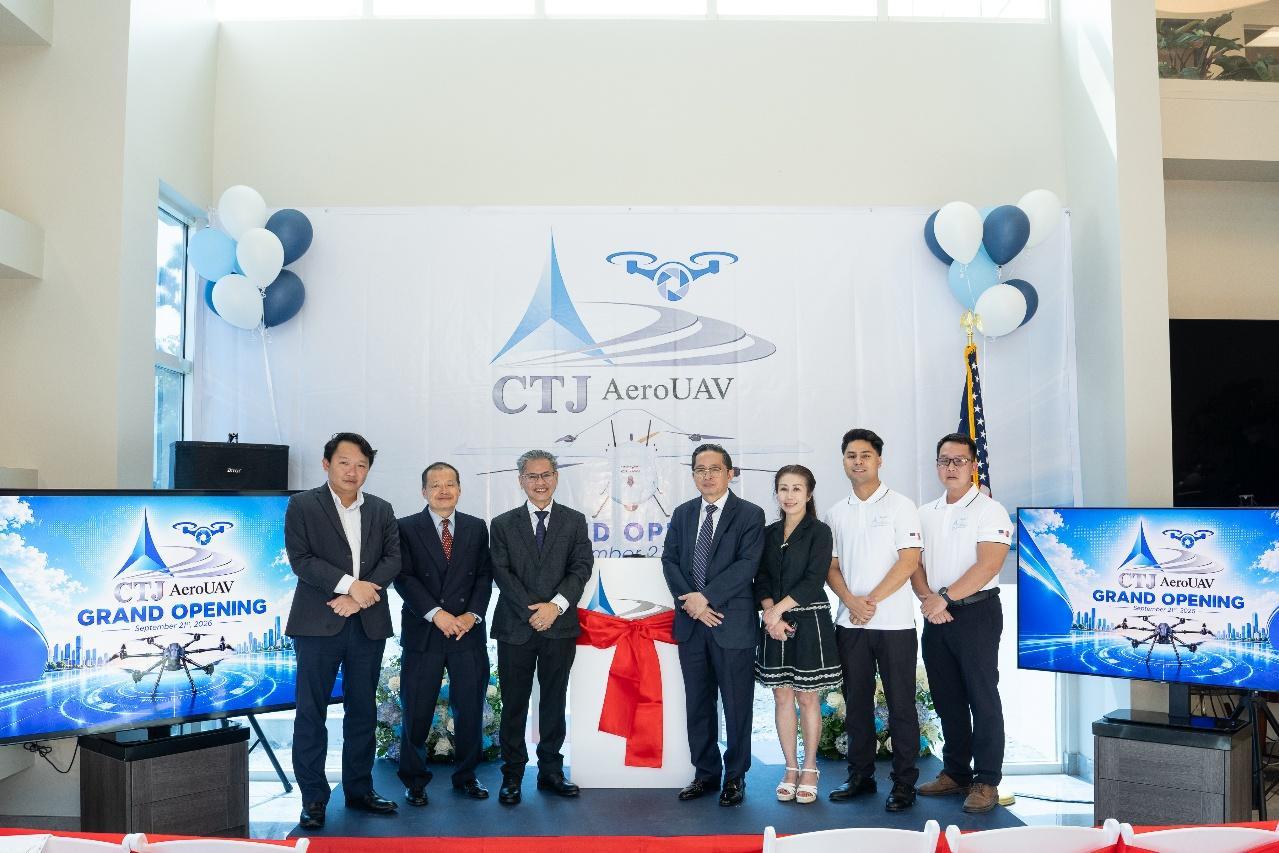 Doanh nghiệp UAV Việt khánh thành nhà máy lắp ráp tại California, đúng lúc Mỹ dựng hàng rào thuế 100% với UAV nhập khẩu- Ảnh 1. Doanh nghiệp UAV Việt khánh thành nhà máy lắp ráp tại California, đúng lúc Mỹ dựng hàng rào thuế 100% với UAV nhập khẩu- Ảnh 1.