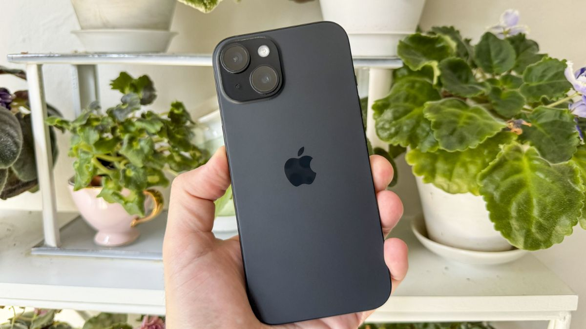 Đ&acirc;y l&agrave; chiếc iPhone "quốc d&acirc;n" mới, đ&aacute;ng mua nhất hiện nay - Ảnh 3.