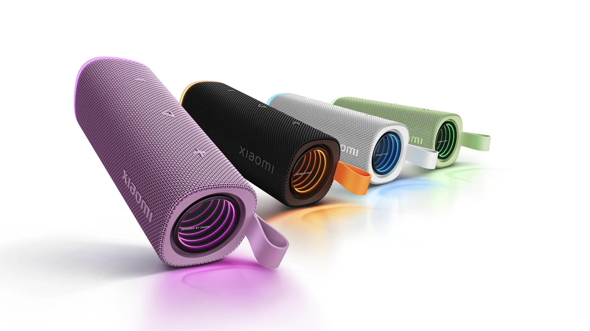 Xiaomi Sound Outdoor hay Sound Play: chọn loa mạnh 30W hay đ&egrave;n LED chill? - Ảnh 1.