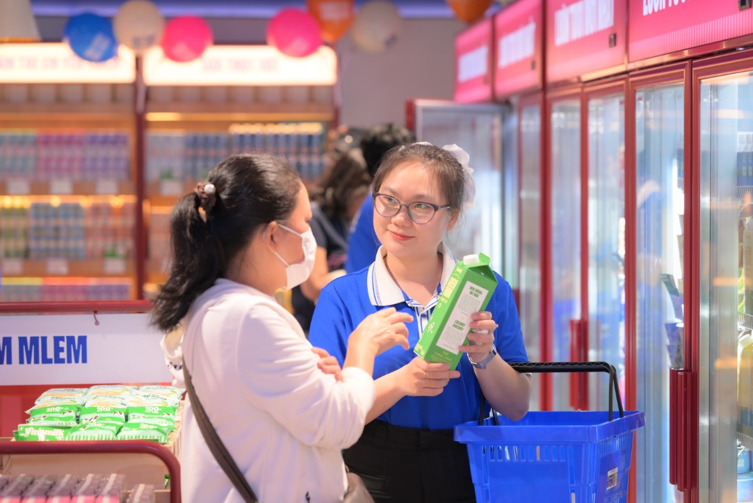 24 giờ của người Việt: Bao nhiêu thương hiệu nội hiện diện trong những lựa chọn hằng ngày? - Ảnh 1.