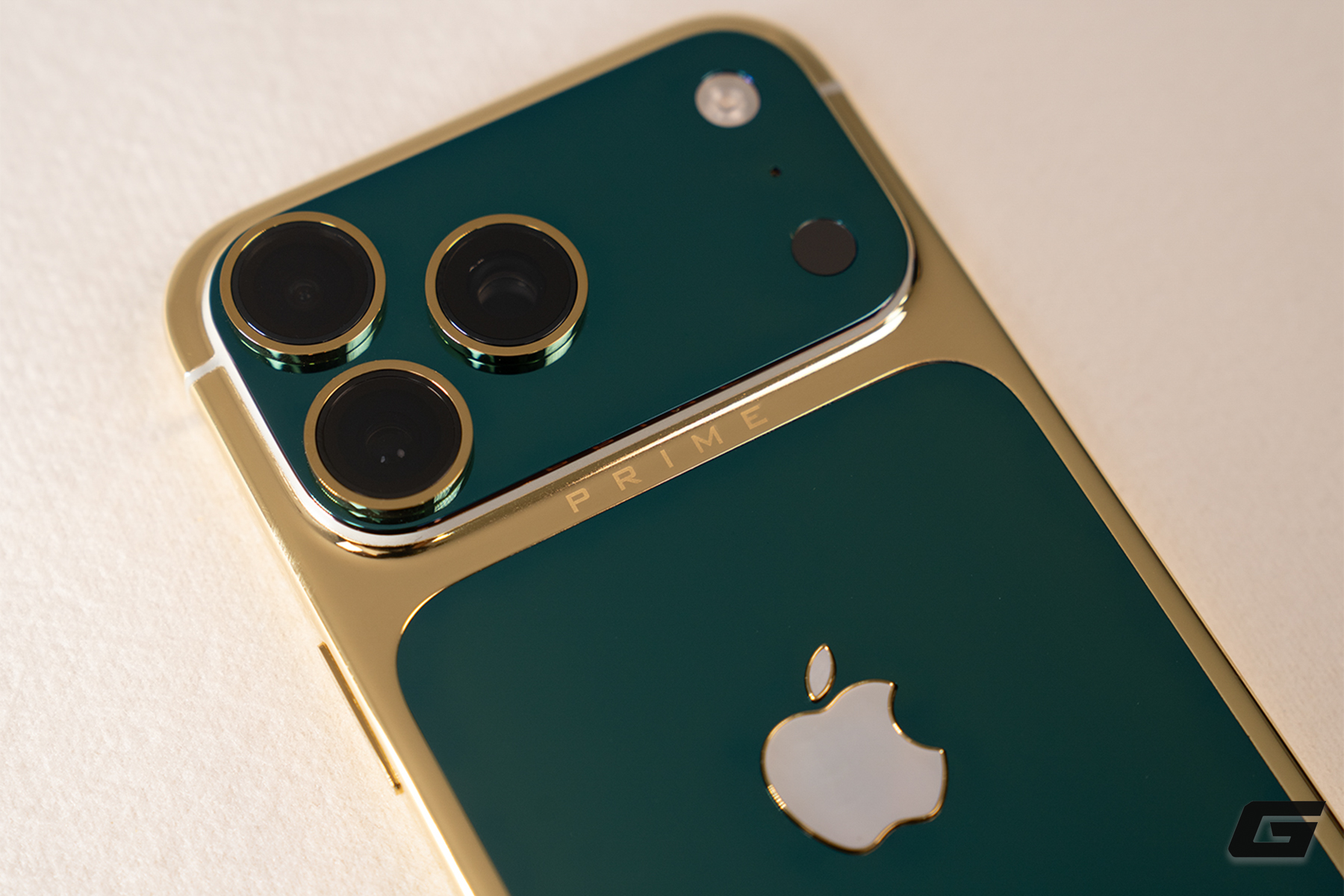 Thời Bão Giá, Có Người Sẽ Chi 289 Triệu Đồng Cho Một Chiếc Iphone 18 Pro Max Này? - Ảnh 11.