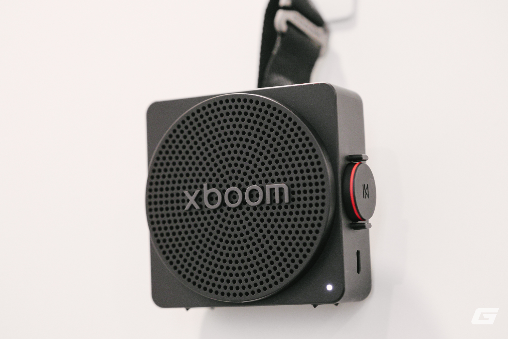 Trải nghiệm loa di động LG xboom Mini: Bé 'tí hon' mà có võ phết!- Ảnh 15.