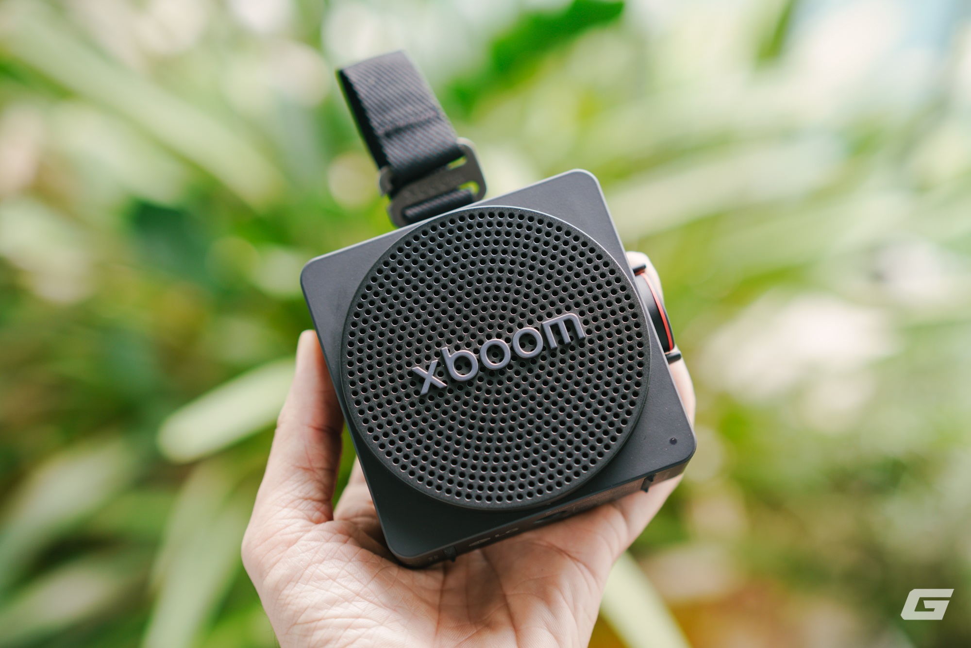 Trải nghiệm loa di động LG xboom Mini: Bé 'tí hon' mà có võ phết!- Ảnh 3.