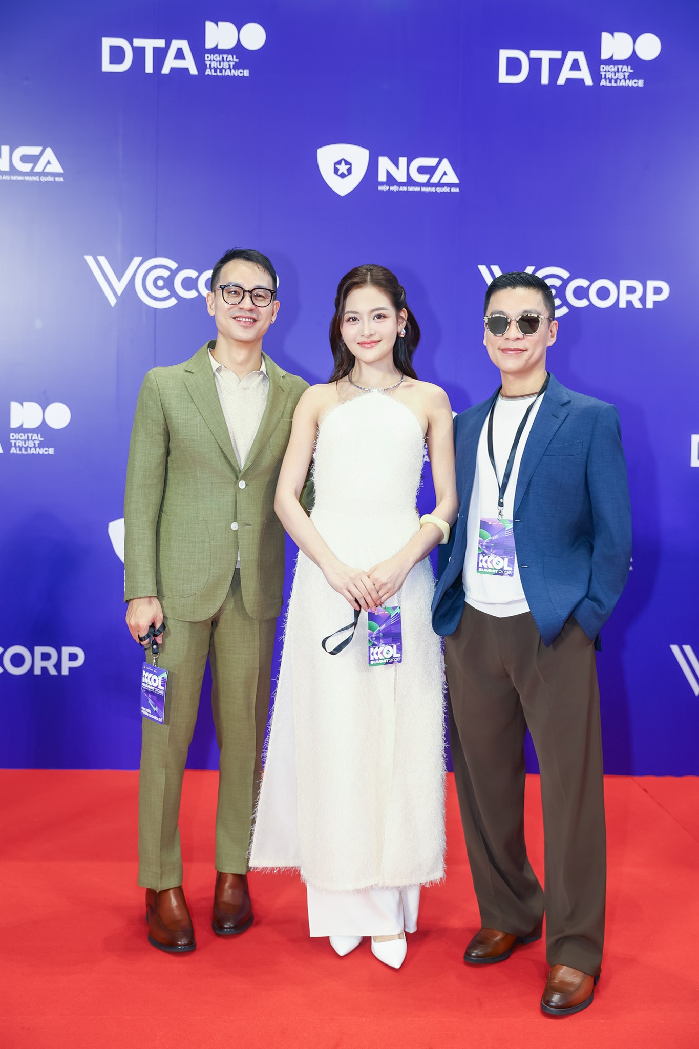 Thuỳ Anh - Chế Nguyễn Quỳnh Ch&acirc;u "đua" visual, vợ chồng Anh Đức v&agrave; loạt cặp đ&ocirc;i t&igrave;nh tứ xuất hiện tại KOL Summit 2026 - Ảnh 8.