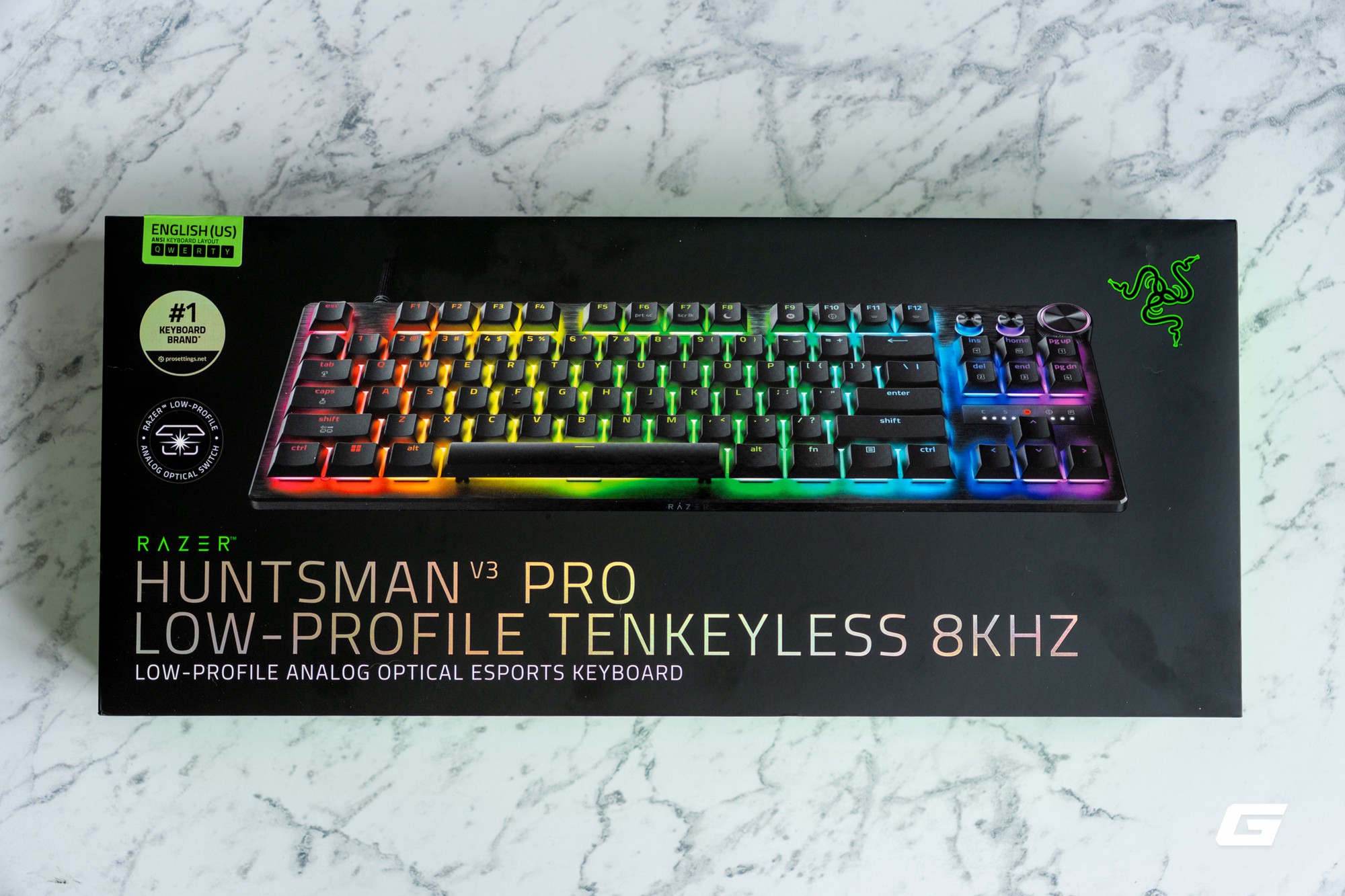 Tr&ecirc;n tay Razer Huntsman V3 Pro Low-profile TKL 8KHz: Razer đ&atilde; l&agrave;m điều chưa h&atilde;ng b&agrave;n ph&iacute;m n&agrave;o từng l&agrave;m - Ảnh 4.