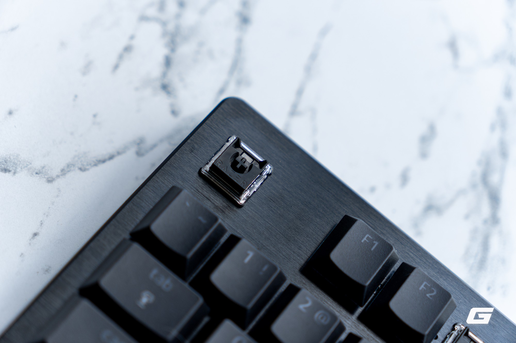Tr&ecirc;n tay Razer Huntsman V3 Pro Low-profile TKL 8KHz: Razer đ&atilde; l&agrave;m điều chưa h&atilde;ng b&agrave;n ph&iacute;m n&agrave;o từng l&agrave;m - Ảnh 15.