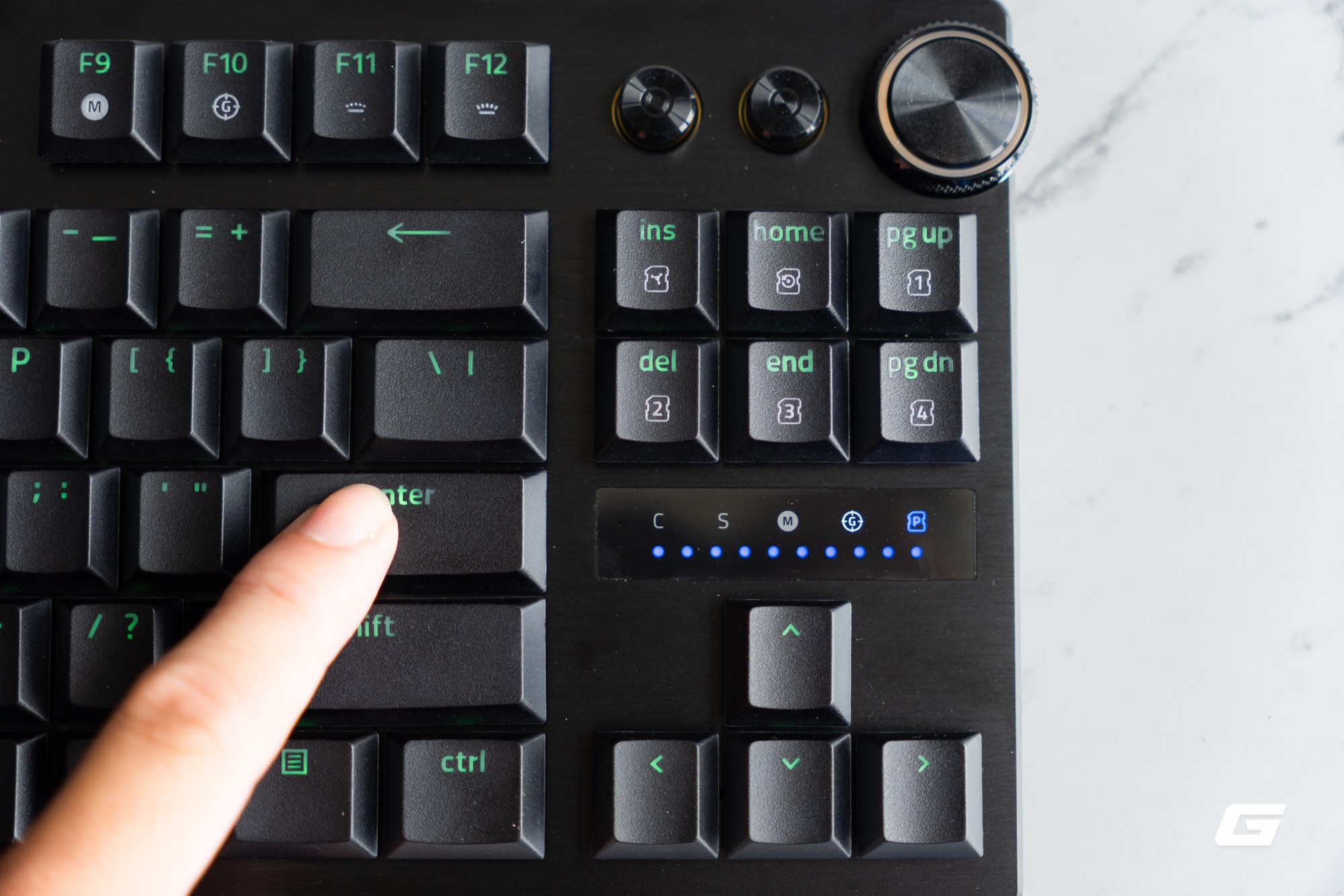 Tr&ecirc;n tay Razer Huntsman V3 Pro Low-profile TKL 8KHz: Razer đ&atilde; l&agrave;m điều chưa h&atilde;ng b&agrave;n ph&iacute;m n&agrave;o từng l&agrave;m - Ảnh 11.