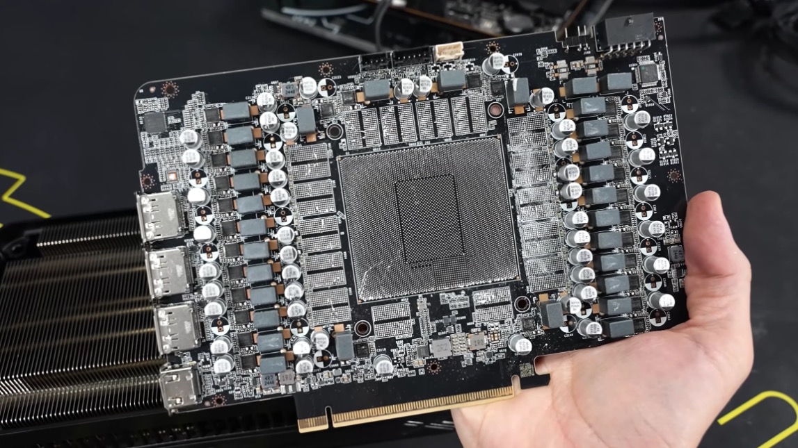 Chi 1.800 euro mua RTX 5090, game thủ nhận về chiếc card kh&ocirc;ng c&oacute; cả GPU lẫn bộ nhớ - Ảnh 5.