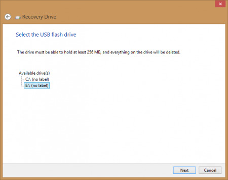 Tạo khôi phục USB trong Windows 8.1