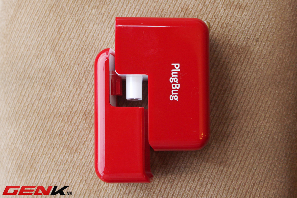 Mở hộp PlugBug, sạc 