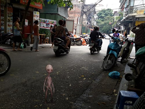 Dân mạng chế ảnh để châm biếm vụ "người ngoài hành tinh ghé thăm Hà Nội"
