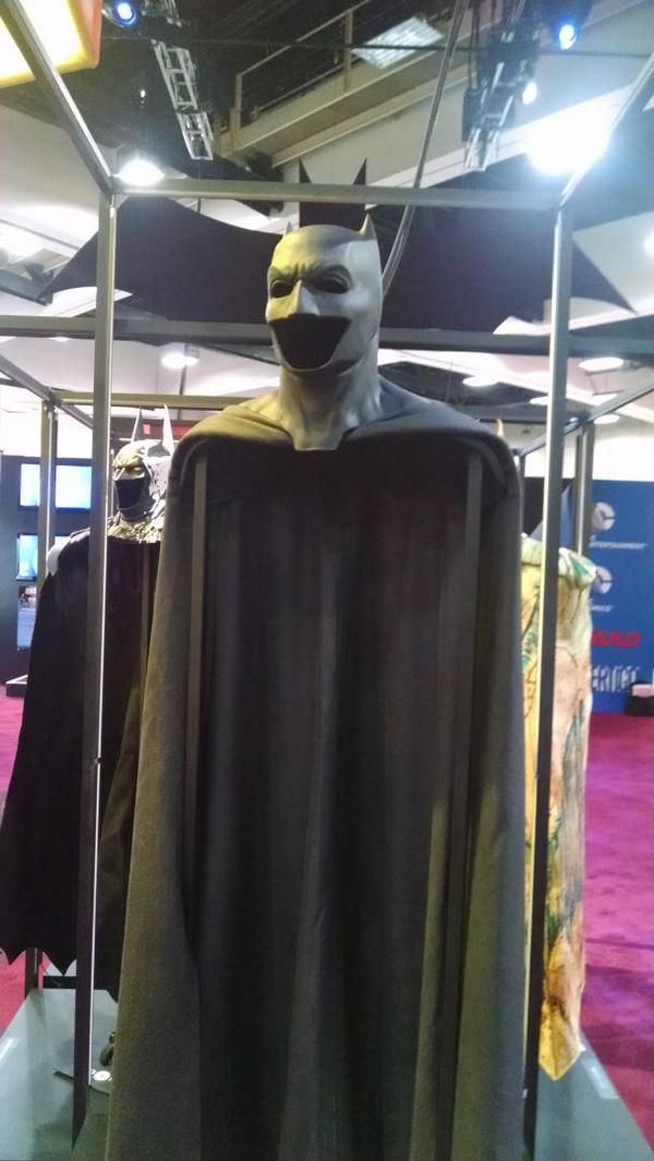 Lộ diện hình ảnh Batman mới của Ben Affleck