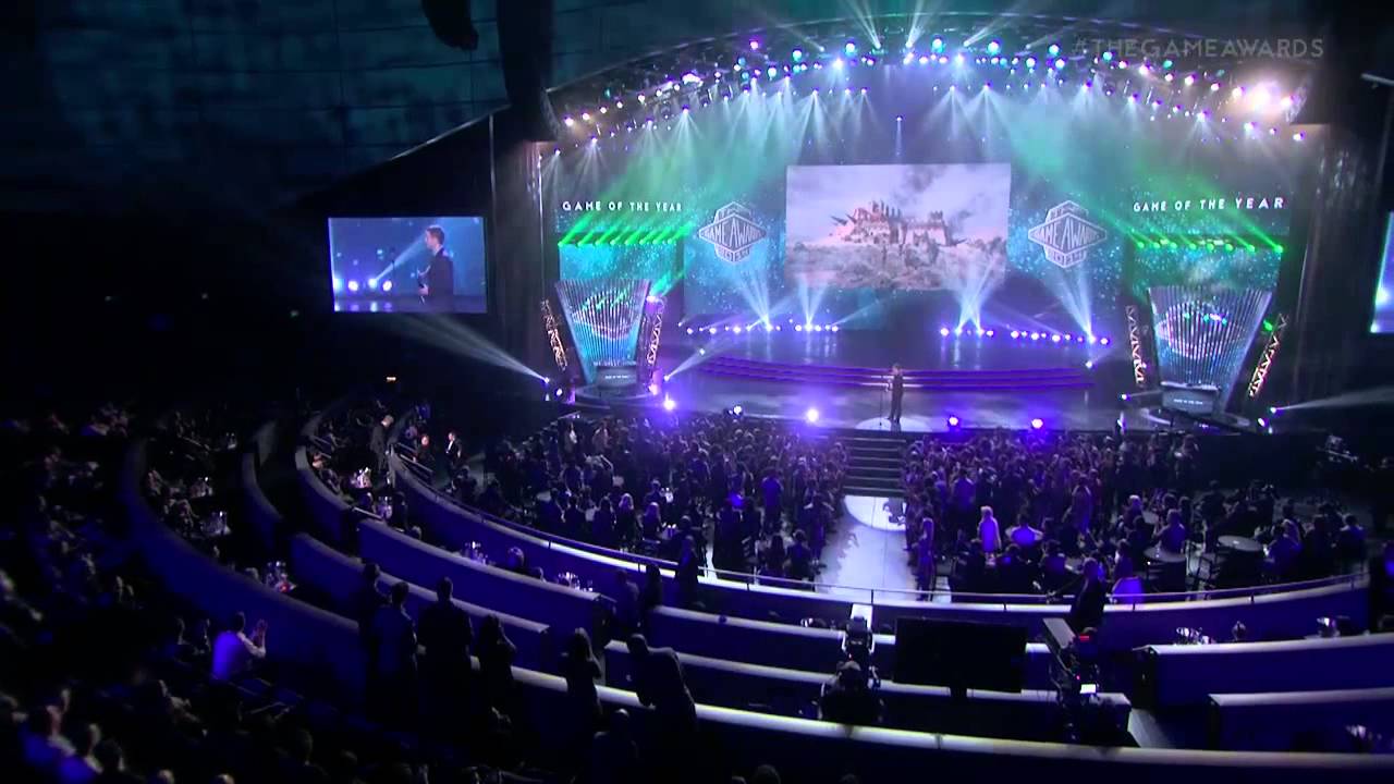 Hình ảnh hoành tráng trên sân khấu của The Game Awards 2014.