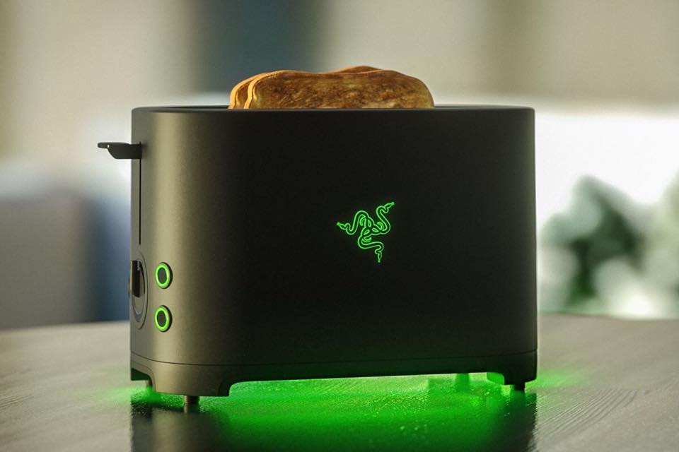 Razer sản xuất cả cốc nước cho game thủ, đèn LED RGB, chỉ có 1337 chiếc ...