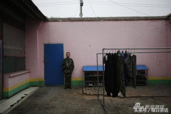 
Trung tâm cai nghiện game tại Trung Quốc có người canh gác chặt chẽ
