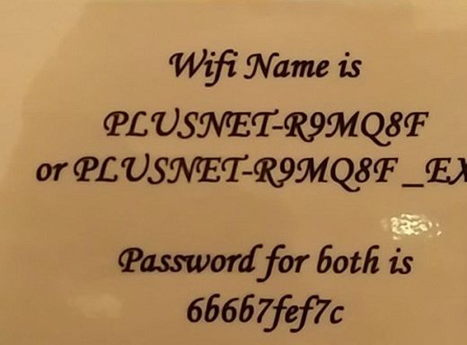 
Ít nhất pass wifi này không viết theo dạng... teencode.
