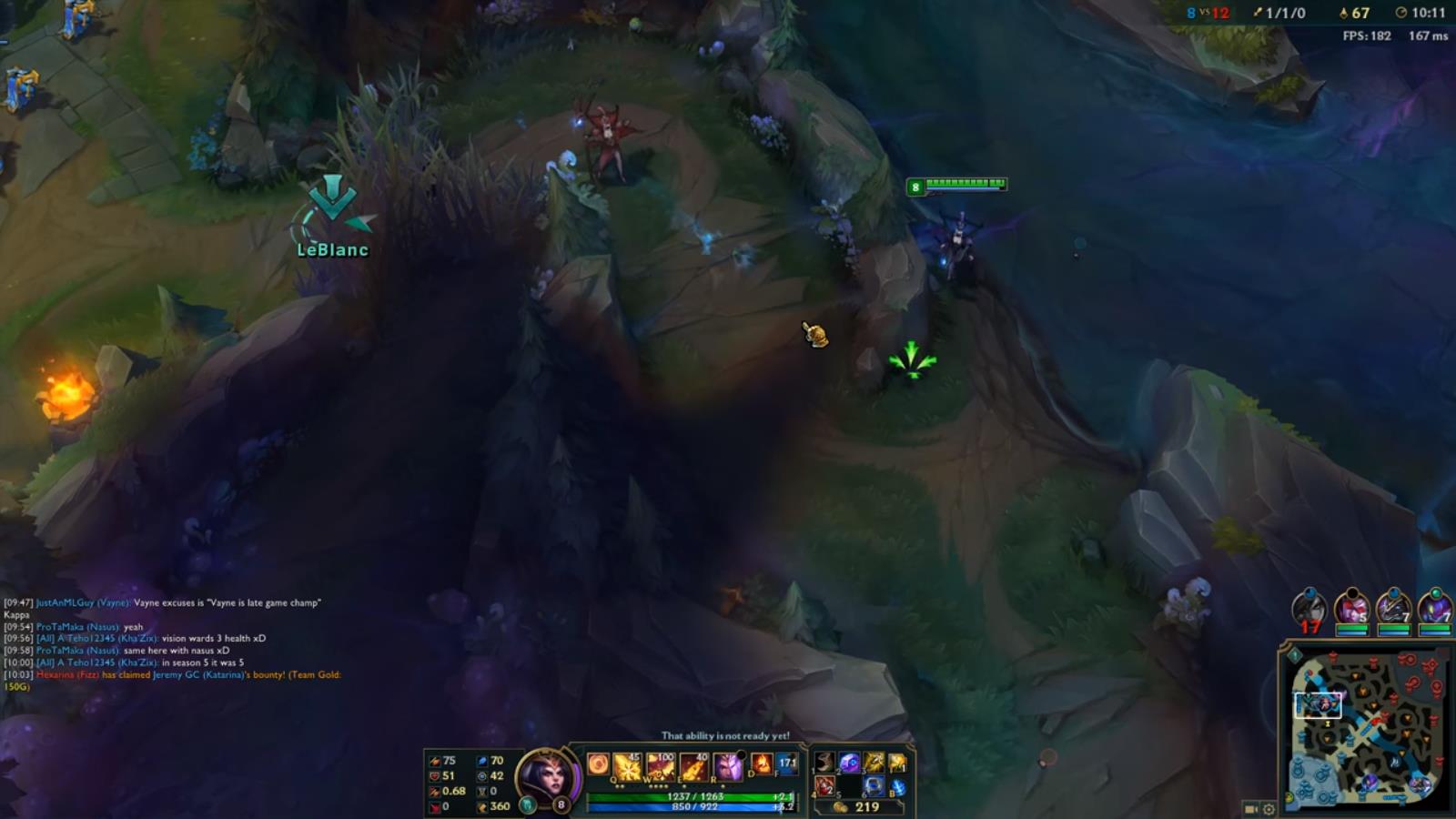  Sử dụng R sớm tại 1 điểm sẽ tạo ra bóng ở xa, R lần 2 tạo bóng như hình trên. 