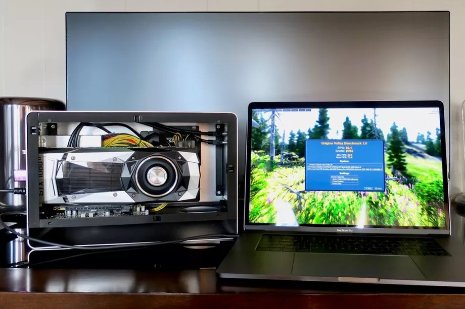 Gắn thêm card đồ họa rời GTX 1080 Ti, tăng gấp 4 lần sức mạnh cho ...