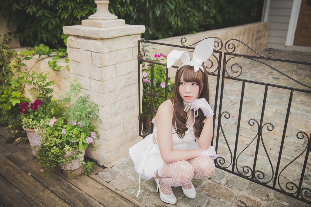 Cosplay Thỏ Ngọc cực dễ thương và dịu dàng, đốn tim fan Manga