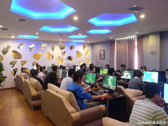 
Thiên Cần Network - Một công ty chuyên cung cấp dịch vụ cho thuê các vị bang chủ tới các NPH game online
