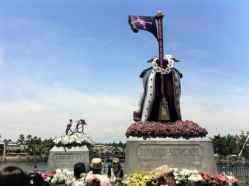 
Ngôi mộ của Ace và Bố Già đã được Universal Studios mô phỏng thành sự thật tại Nhật Bản
